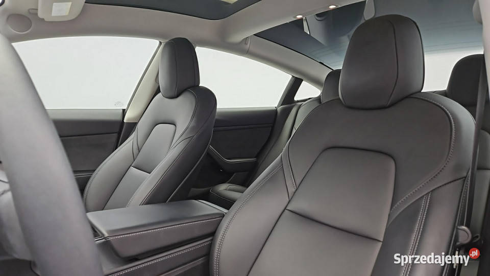 Tesla Model 3 Long Range RWD Z Polskiego Salonu Warszawa