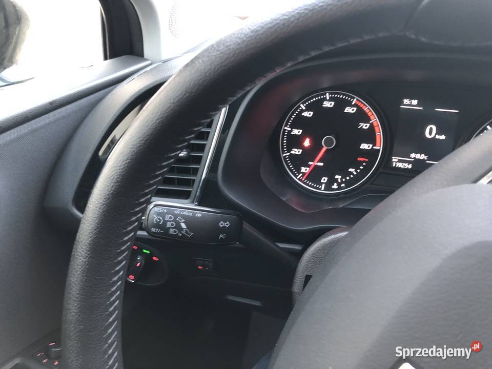 SEAT LEON ST 4 CYLINDROWY NA PASKU ROZRZĄDU 105 benzyna sprzedam