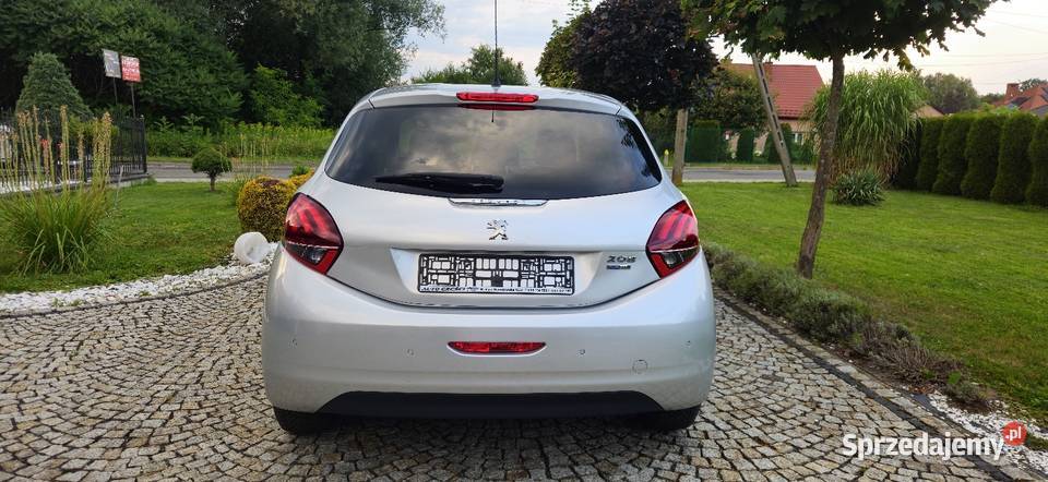 Peugeot 208 12 PureTech zadbany małopolskie