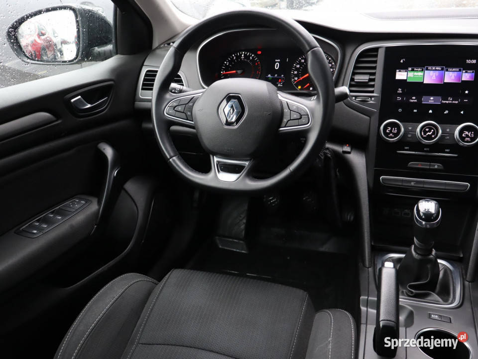 Renault Megane 10 TCe klimatyzacja
