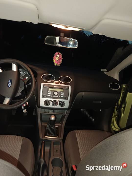 Ford Focus MK2 16 benzyna 2006 Rok produkcji 2006 Mława
