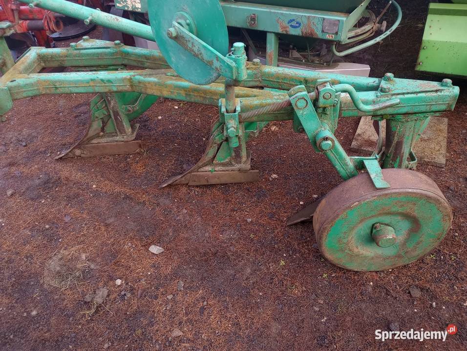 Pług 3 skibowy Grudziądz Pługi Skała
