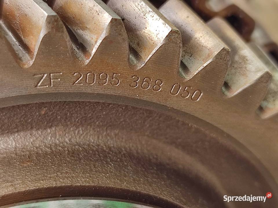 Kosz skrzyni biegów DEUTZ FAHR AGROTRON 100