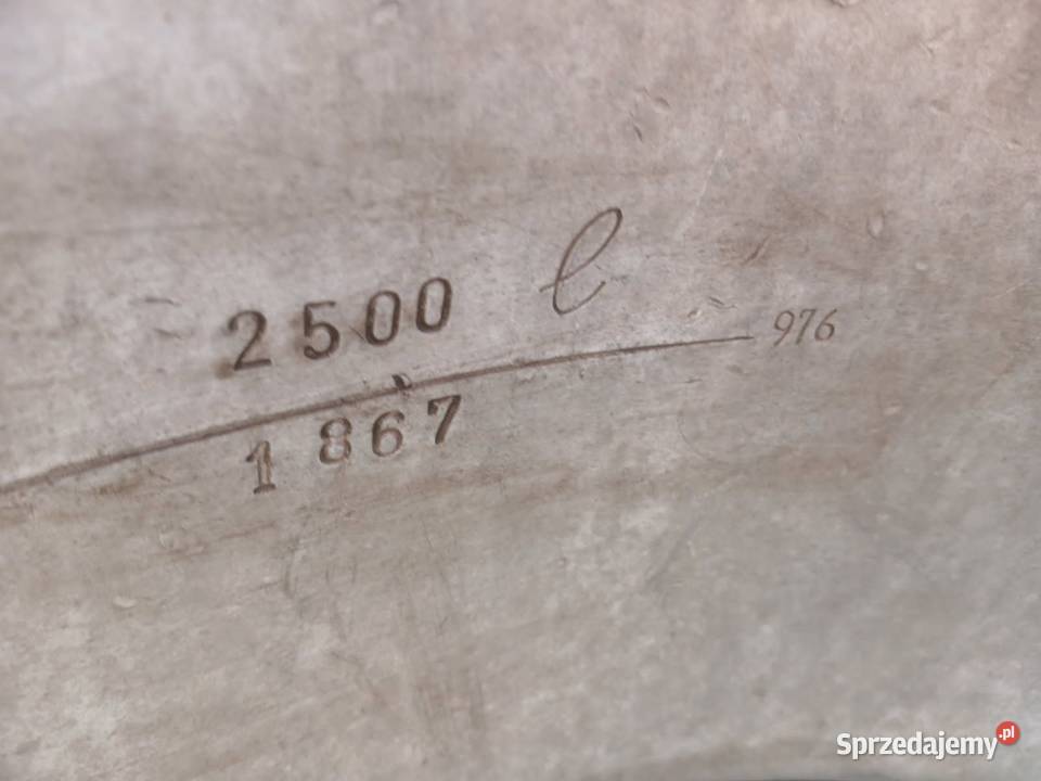 BECZKOWÓZ 2500 L nieuszkodzony Lubartów