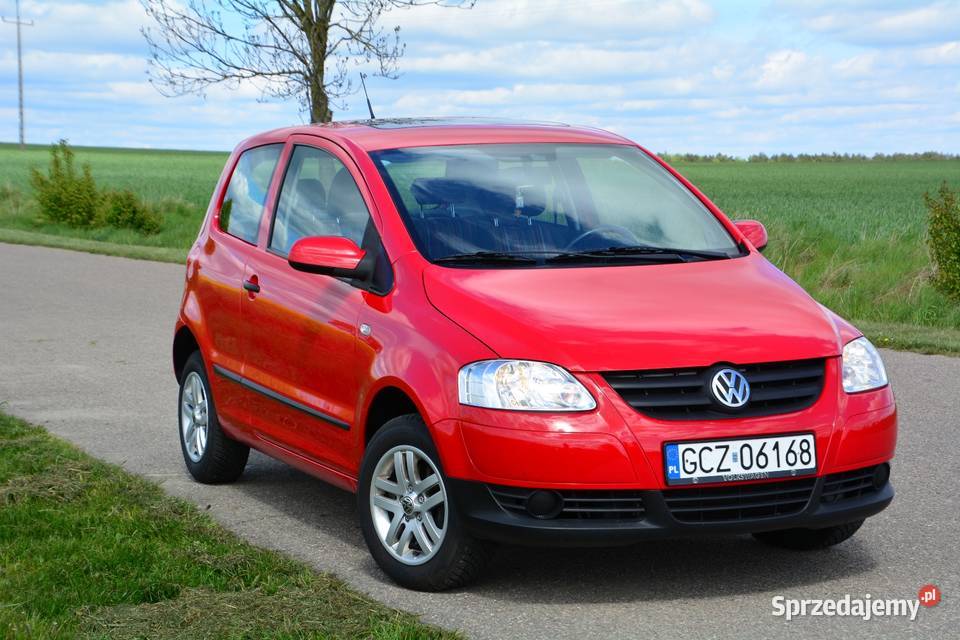 Piękny zadbany Volkswagen Fox 12B 55 2007 r radio pomorskie Nadziejewo