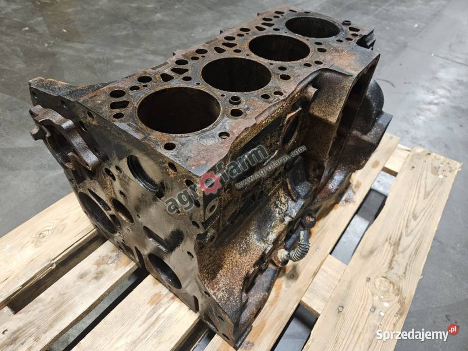 Blok silnika Holland T5060 T5030 T5040 Byków