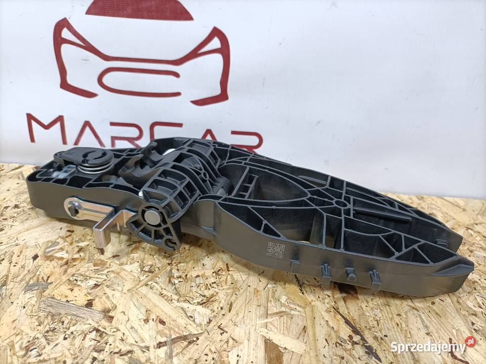 FORD PUMA UCHWYT MOCOWANIE STELAŻ KLAMKI DRZWI osobowe Pleszew