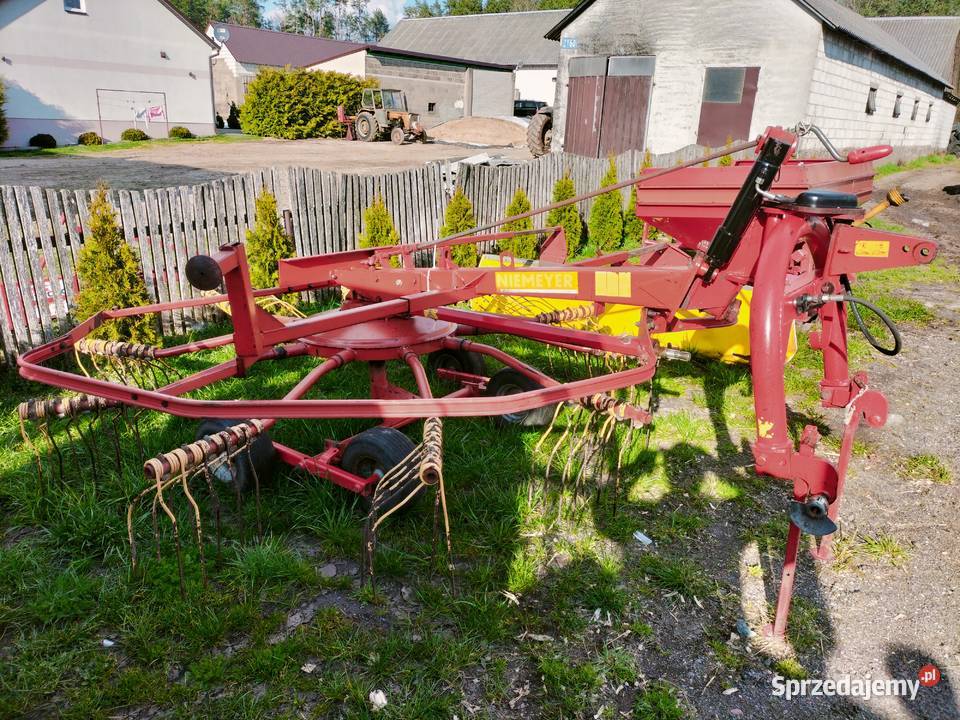 Zgrabiarka karuzelowa Niemeyer Twin 42m nieuszkodzony