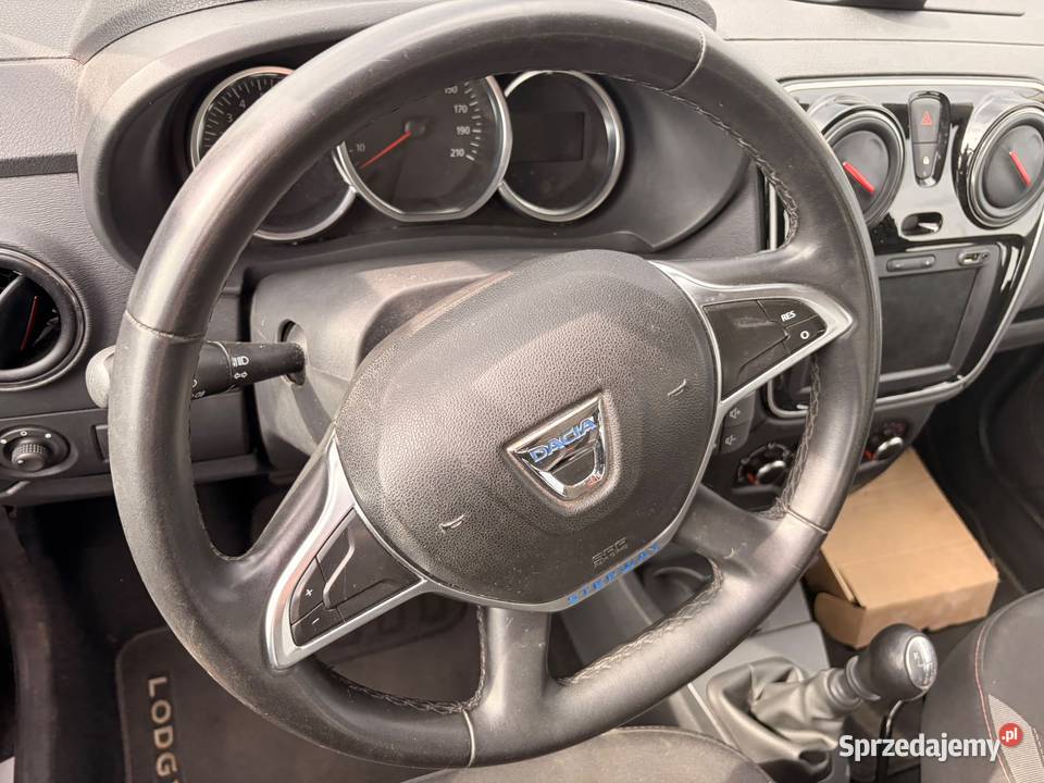 DACIA Lodgy 12 TCe 130 Techroad 7 miejsc Przemyśl