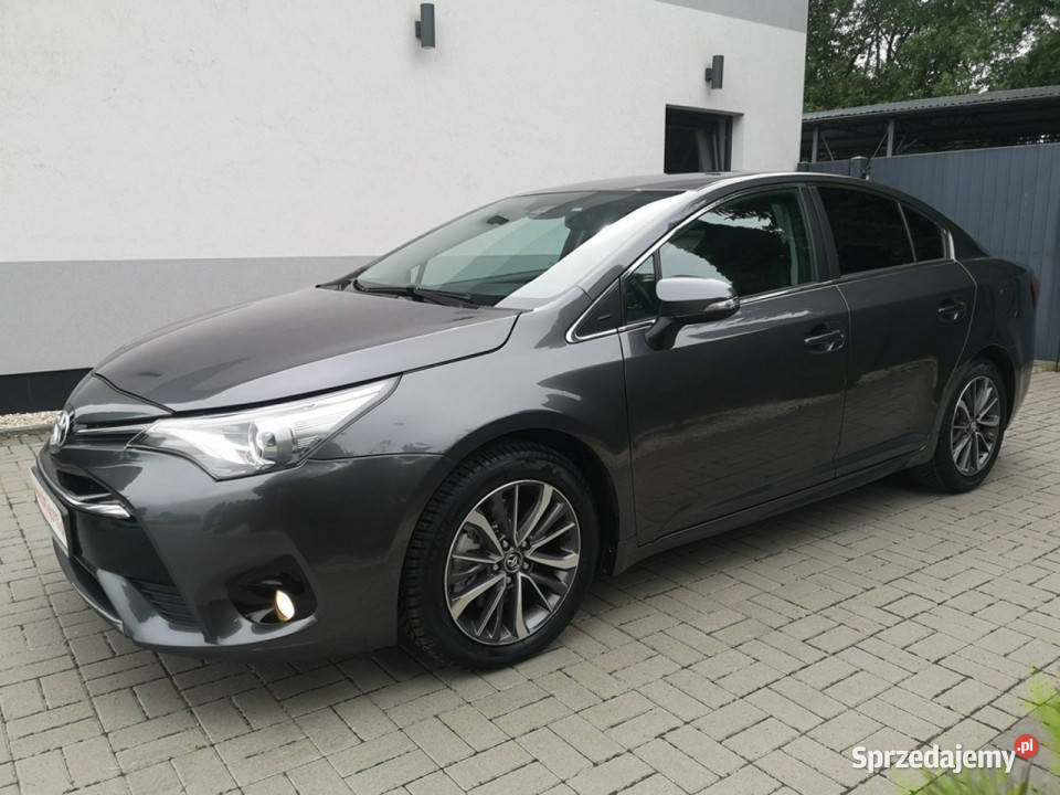 Toyota Avensis 20 D4D 143 Salon Navi Premium 234000km sprzedam