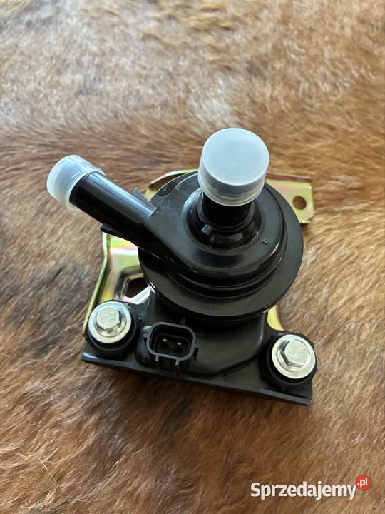 Pompa wody falownika TOYOTA PRIUS 15 0400032528 Wałcz