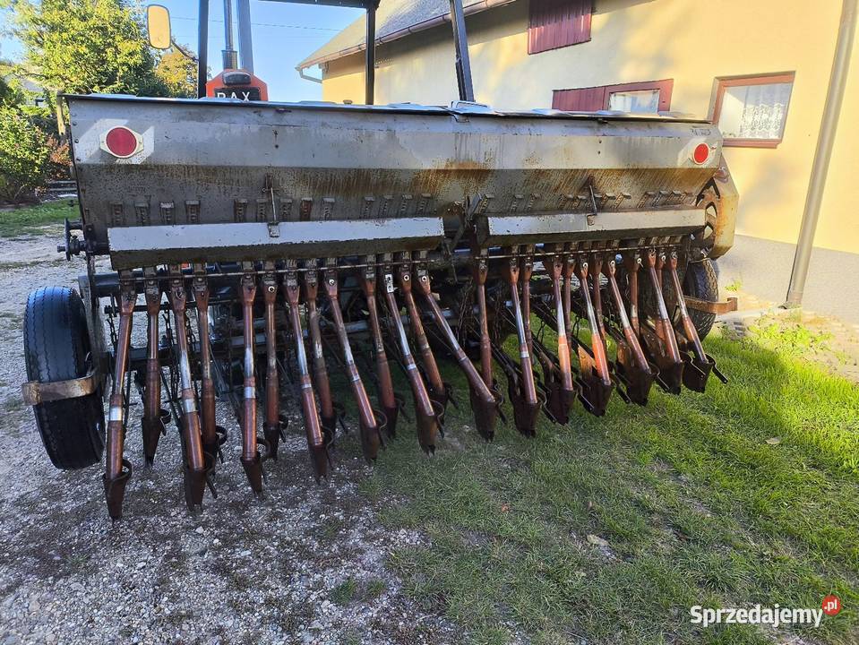 Siewnik zbożowy poznaniak Chechły