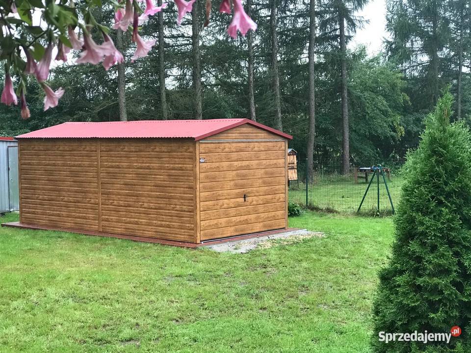 Drewniiany piękny domek Hutki