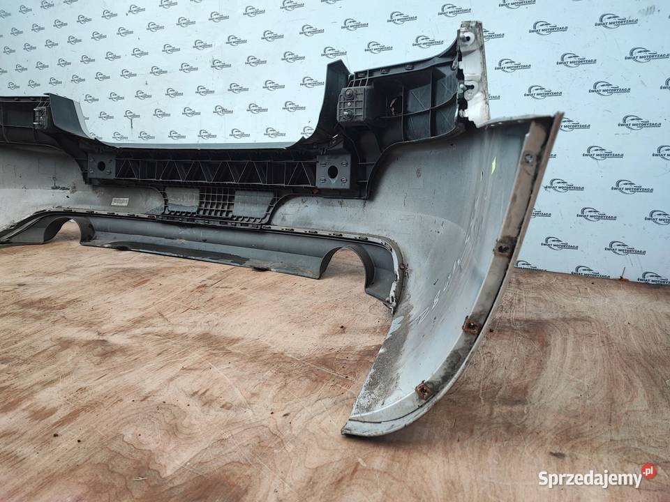 AUDI A4 B6 II 03r zderzak tył