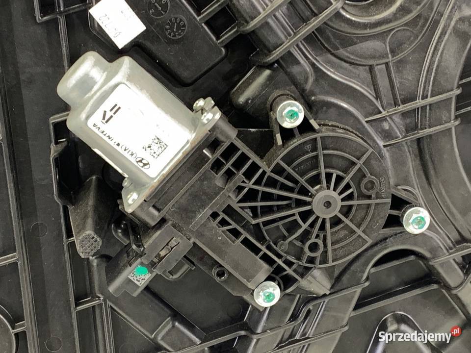 PODNOŚNIK SZYBY PRAWY PRZÓD HYUNDAI i30 osobowe podkarpackie