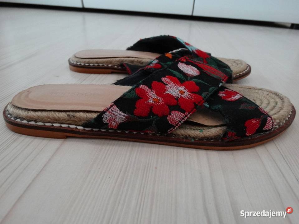 Buty Klapki Czarne w Kwiaty Żakardowe Płaska Łomża sprzedam
