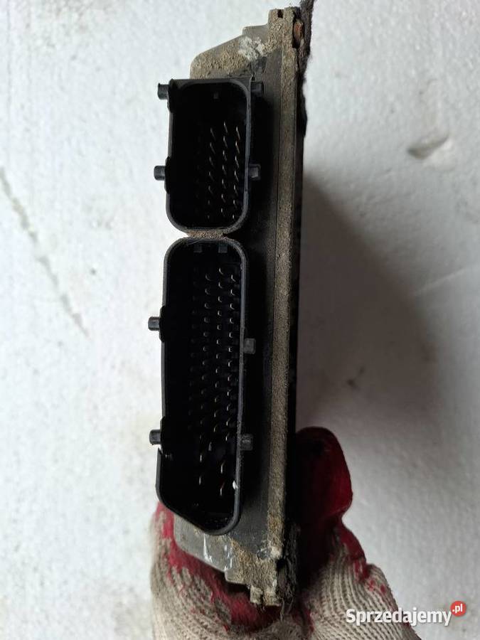 Komputer Sterownik Silnika Volkswagen Golf 4 osobowe sprzedam