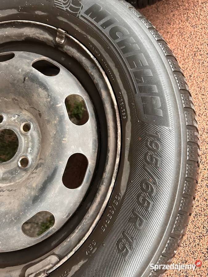 Felgi stalowe z oponami Michelin stalówki 15