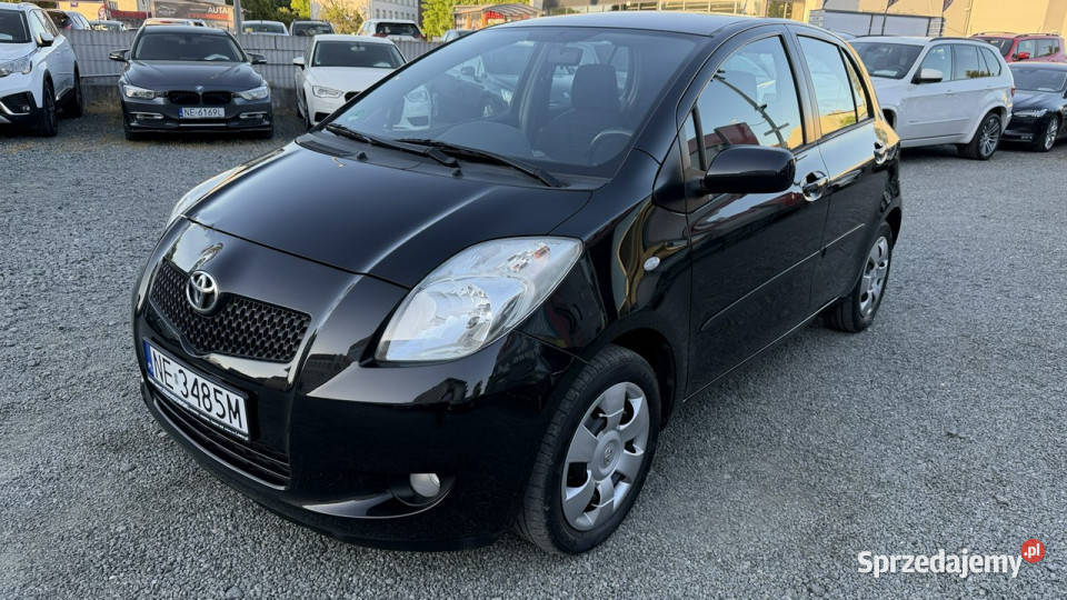 Toyota Yaris 13 Benzyna Zarejestrowany Elbląg