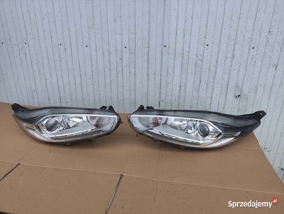 FORD FIESTA MK7 LIFT SOCZEWKA LED LAMPA PRZÓD Wałcz sprzedam