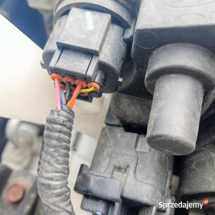 Wtyczka lampy reflektora 1895908114AS hyundai wyposażenie elektryczne Kraków