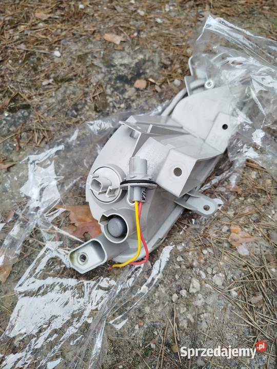 Lampy tylne przeciwmgielne Mazda CX3 Kielce sprzedam