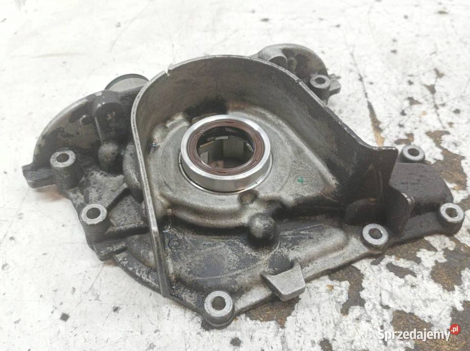 POMPA OLEJU 55566000 20 CDTI Opel Zafira III