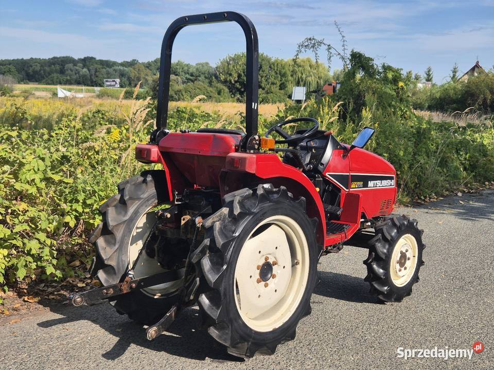 Traktorek traktor MITSUBISHI MT205D 20 44 sprzedam