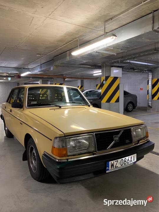 Volvo 240 Warszawa
