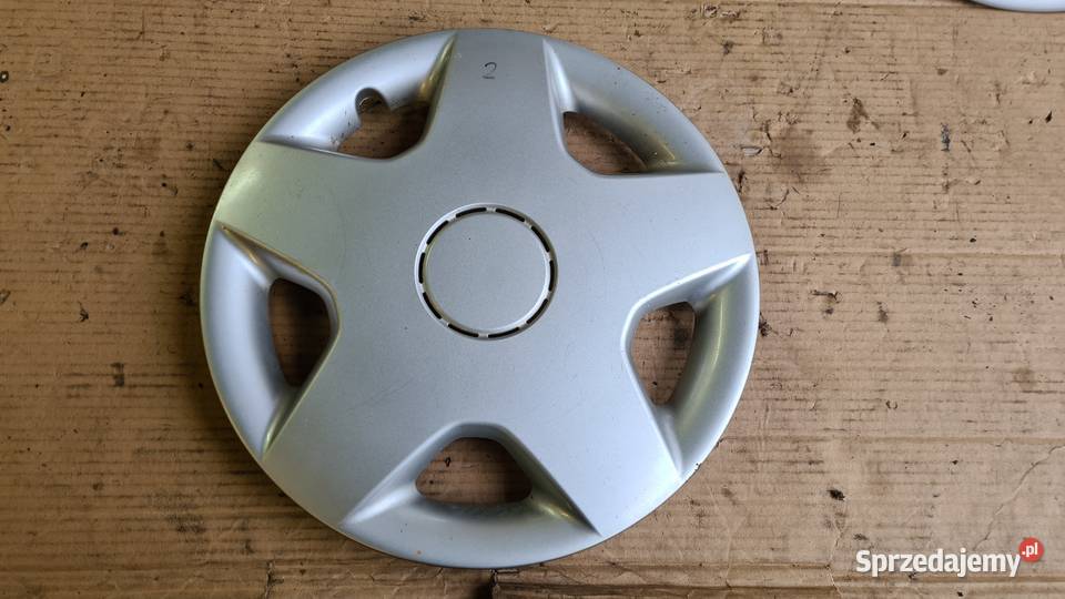 Suzuki Ignis FH 0003 komplet 4 sztuki kołpaki Legnica sprzedam