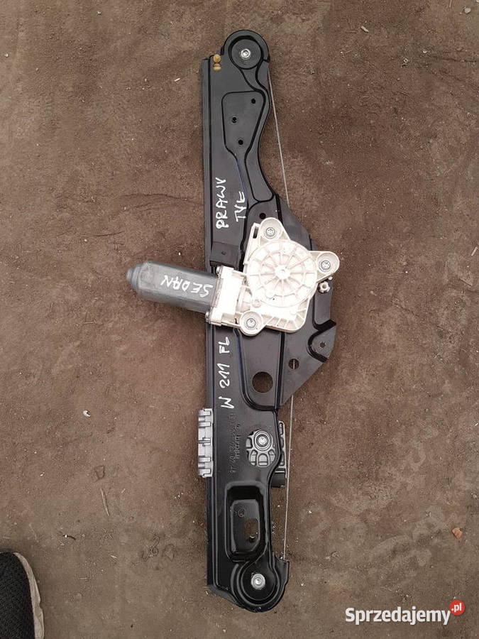 MERCEDES E KLASA W211 PODNOSNIK SZYBY MECHANIZM Wyposażenie wnętrza