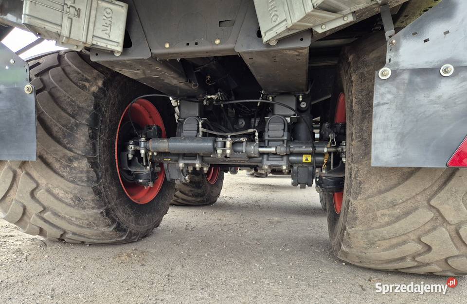 Claas Cargos 8400 przyczepa samozbierająca Dziwie