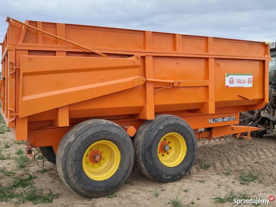 Przyczepa wywrotka tandem Vaia 12 ton stan b Strzelno