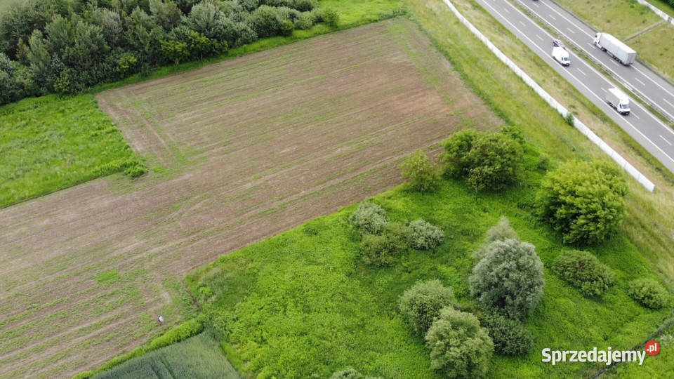 Działka usługowa 749m2 węźle A4 10m Targowisko