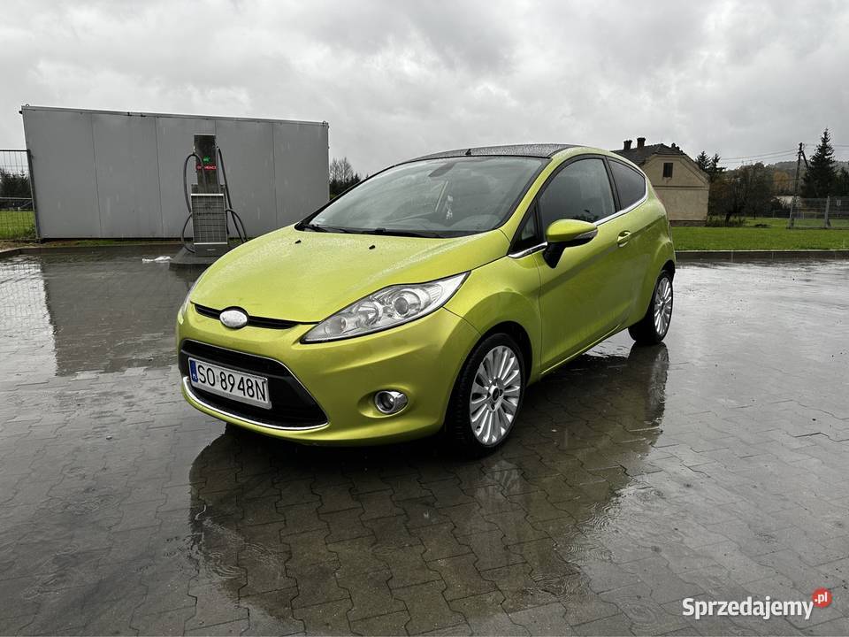Fiesta MK7 Titanium KeyLess 2008 16 gaz nieuszkodzony Rzeszów