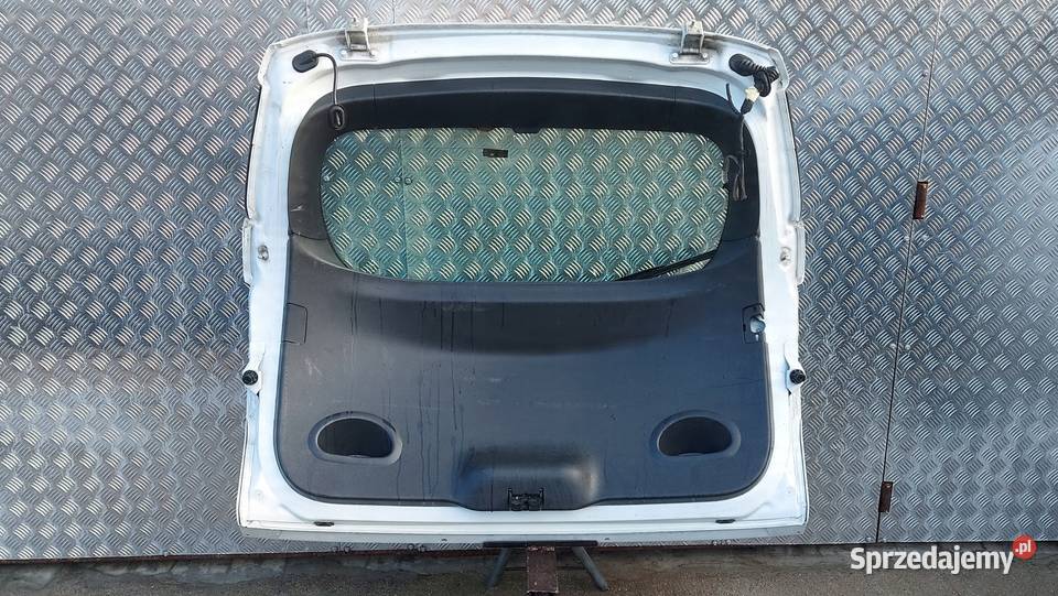 TYLNA KLAPA MEGANE III KOMBI LAK TEQNC Międzychód