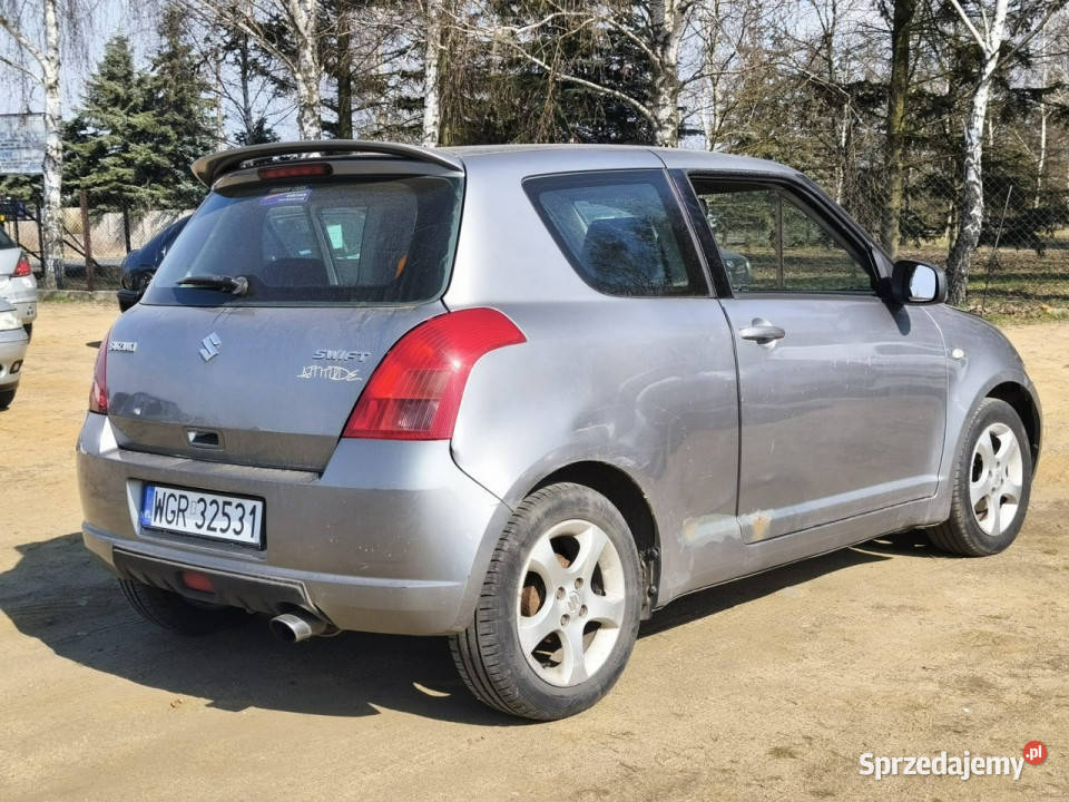 Suzuki Swift 2005r 13 Benzyna Tanio Możliwa benzyna Warszawa