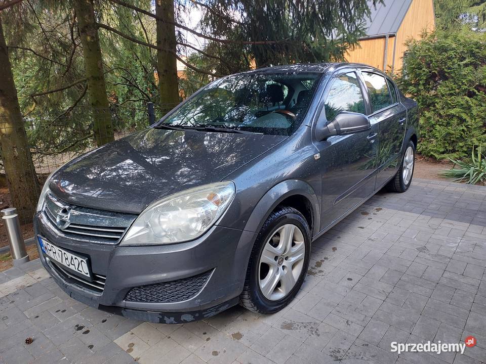Opel astra 13 disel stan Astra Nowa Wieś