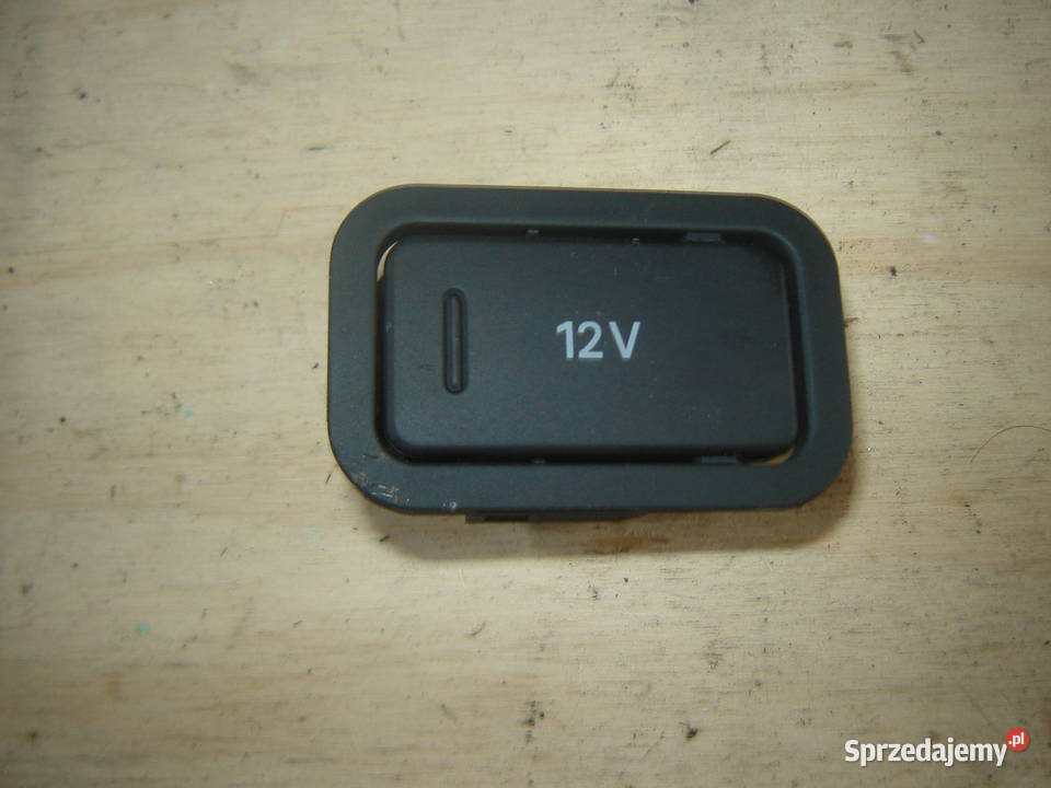 VW Phaeton 04r gniazdo zapalniczki tył