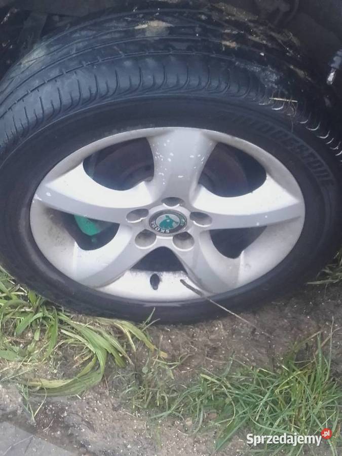 Komplet 4 alufelg opony R15 Skoda VW Felgi Łódź