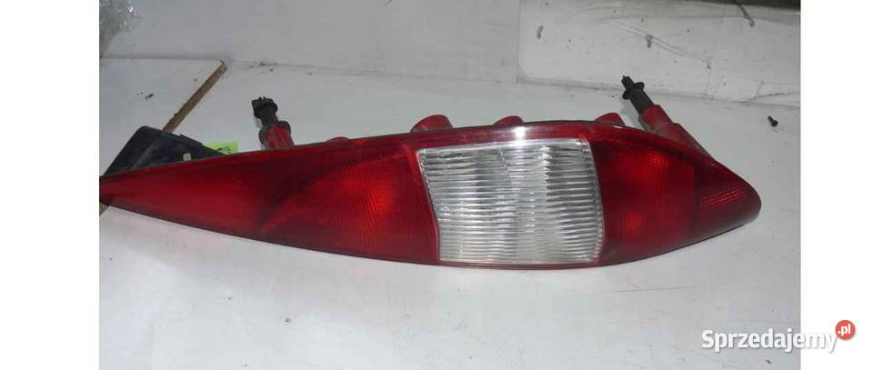 LAMPA PRAWA TYLNA FORD MONDEO MK3 1S7113404C małopolskie Wielkie Drogi