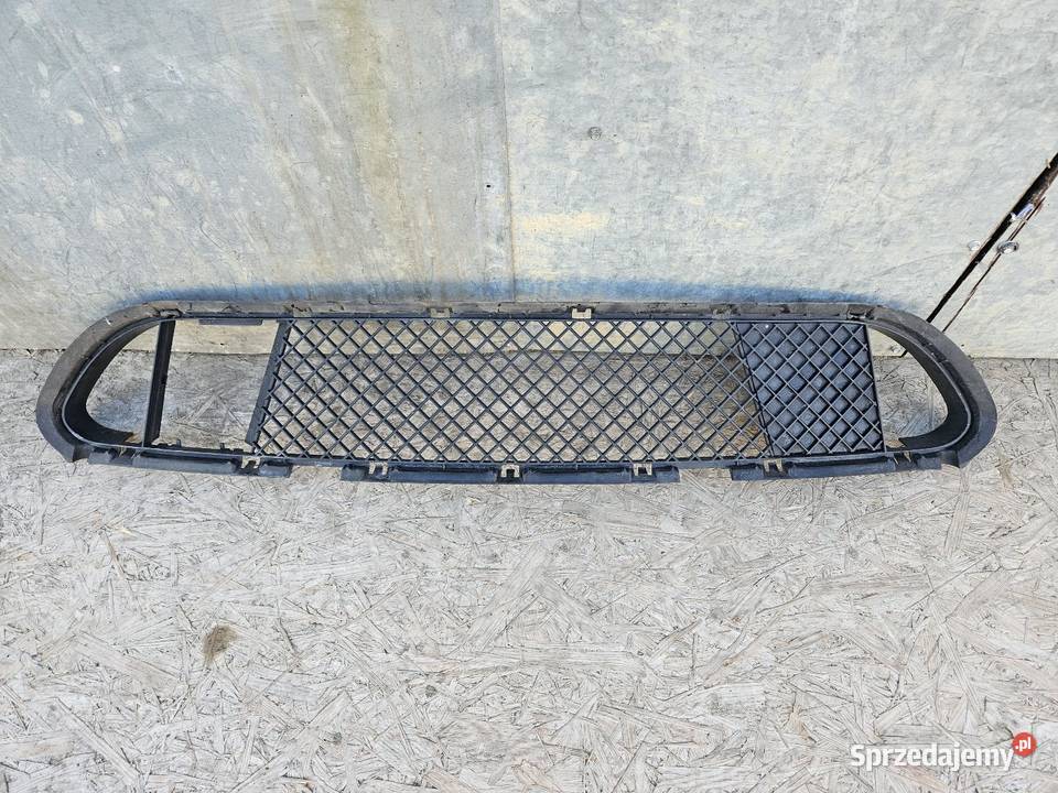 BMW 5 E60 E61 MPAKIET KRATKA ŚRODKOWA ZDERZAKA Międzychód