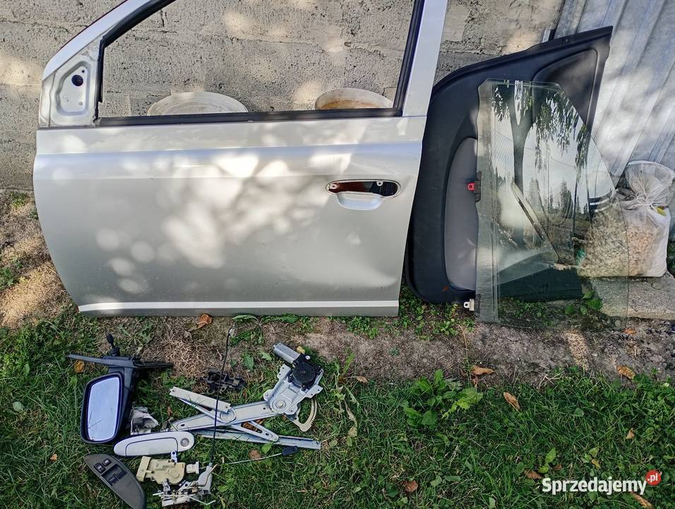 Drzwi szyba zamek podnośnik lusterko Yaris lewy Drzwi Parczew