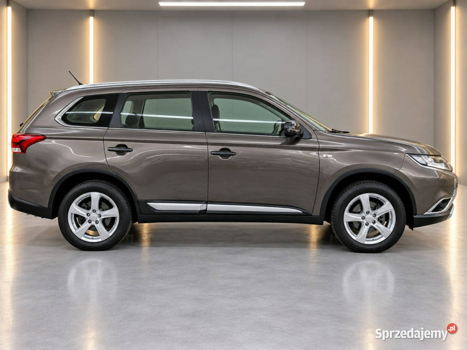 Mitsubishi Outlander 20 benzynabezwypadkowysuper Żabno