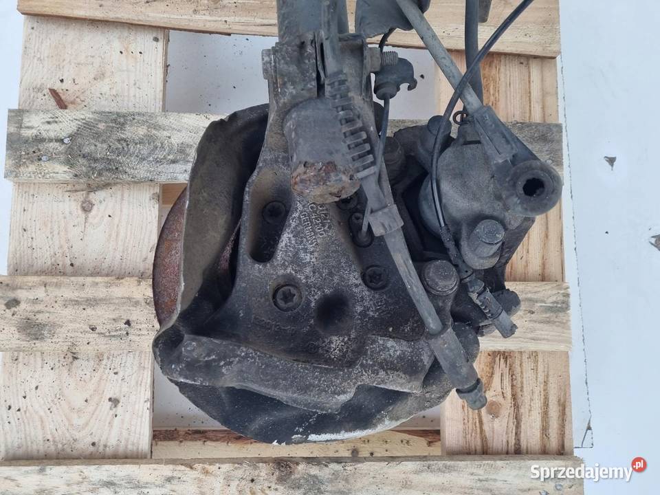 BMW F30 20 D PRAWY PRZEDNI AMORTYZATOR Piasta Zwrotnice lubelskie Rudka