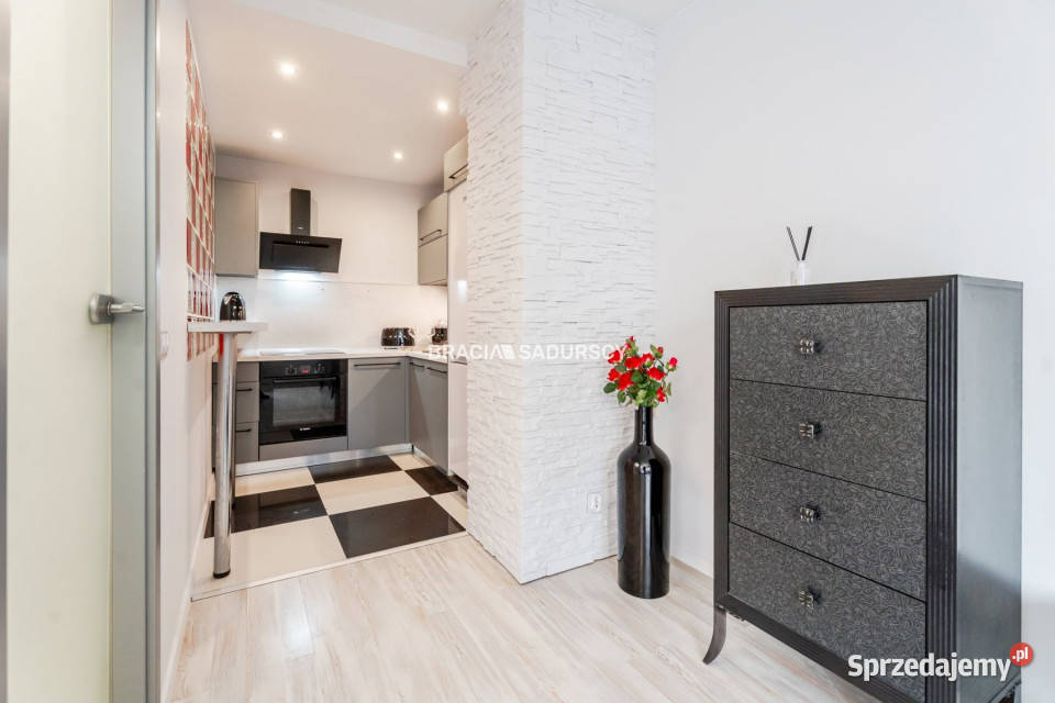 Mieszkanie Kraków 40m2 2 pokoje blok