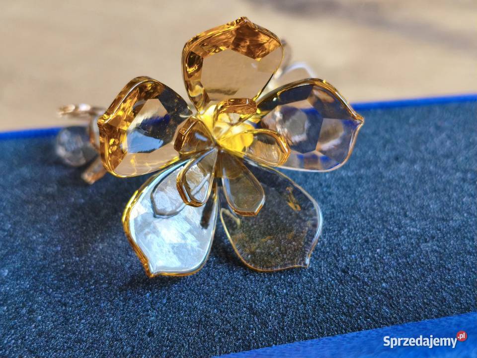 Kryształowa figurka SWAROVSKI Kwiat Dzwonek Blizanów