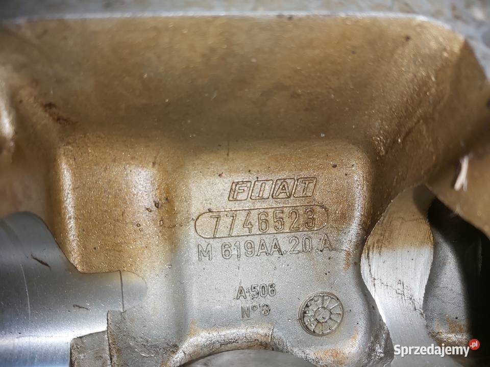 Obudowy walków rozrządu fiat dohc 20 8v lancia Bliżyn