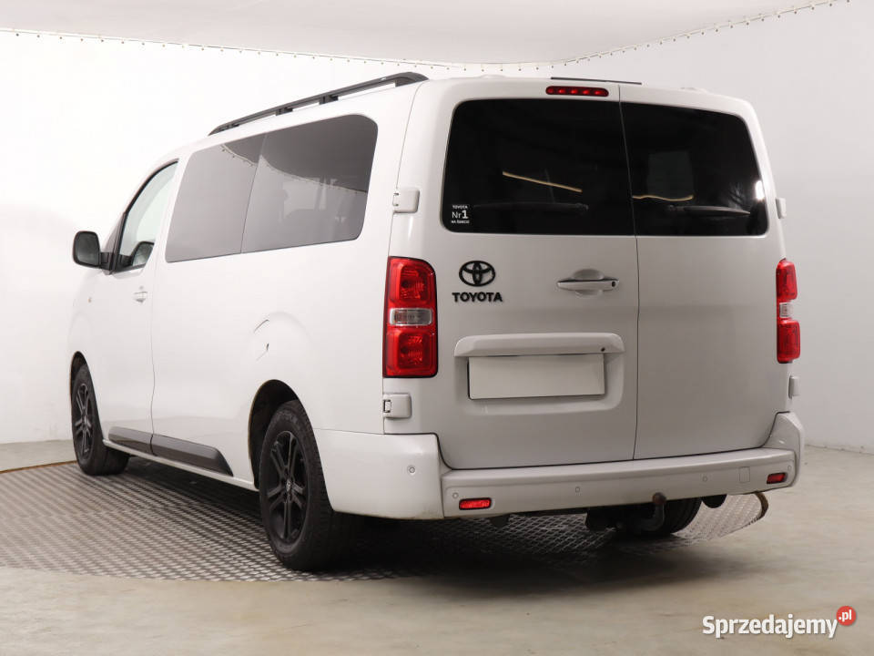Toyota ProAce Verso 20 D4D kamera cofania ProAce Verso