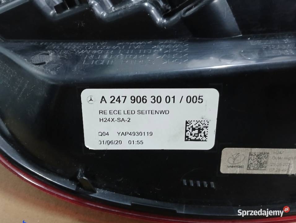 LAMPA TYŁ PRAWA LED MERCEDES GLA W247 lubuskie Drezdenko sprzedam
